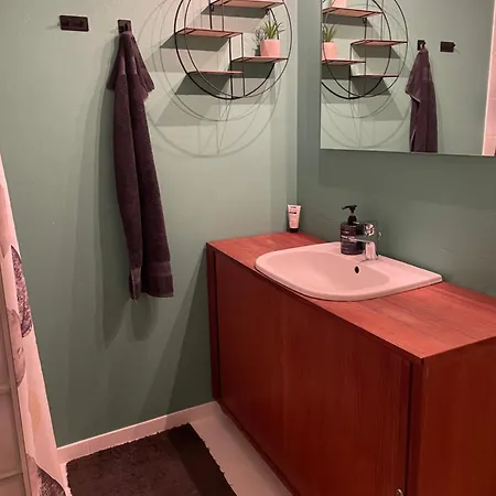 - 2 Min To Station, Free Parking, Near Main Square * Herning