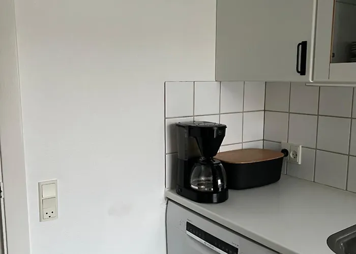 - 2 Min To Station, Free Parking, Near Main Square Lägenhet